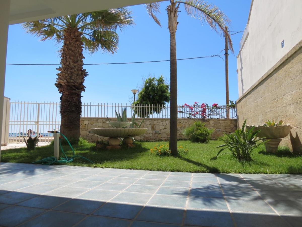 Salentoguests Villetta Sulla Spiaggia Porto Cesareo Exterior foto